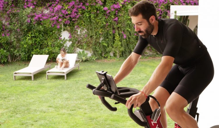 ZBike 2.0 di ZYCLE: come organizzare un allenamento connesso a casa